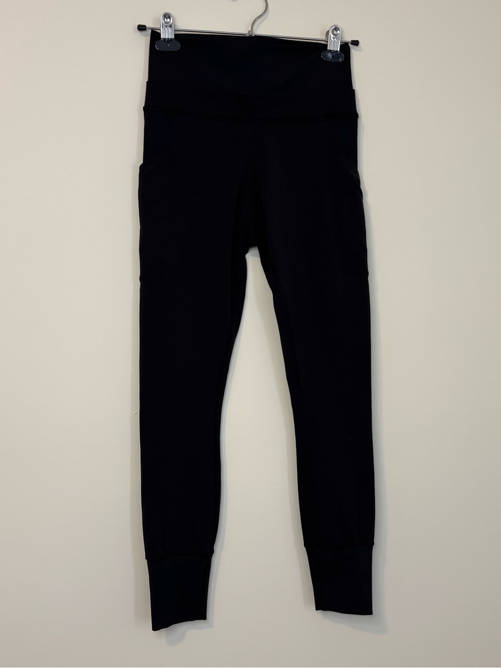Lululemon Women Black Special Edition Seak the Heat Hybrid Leggings